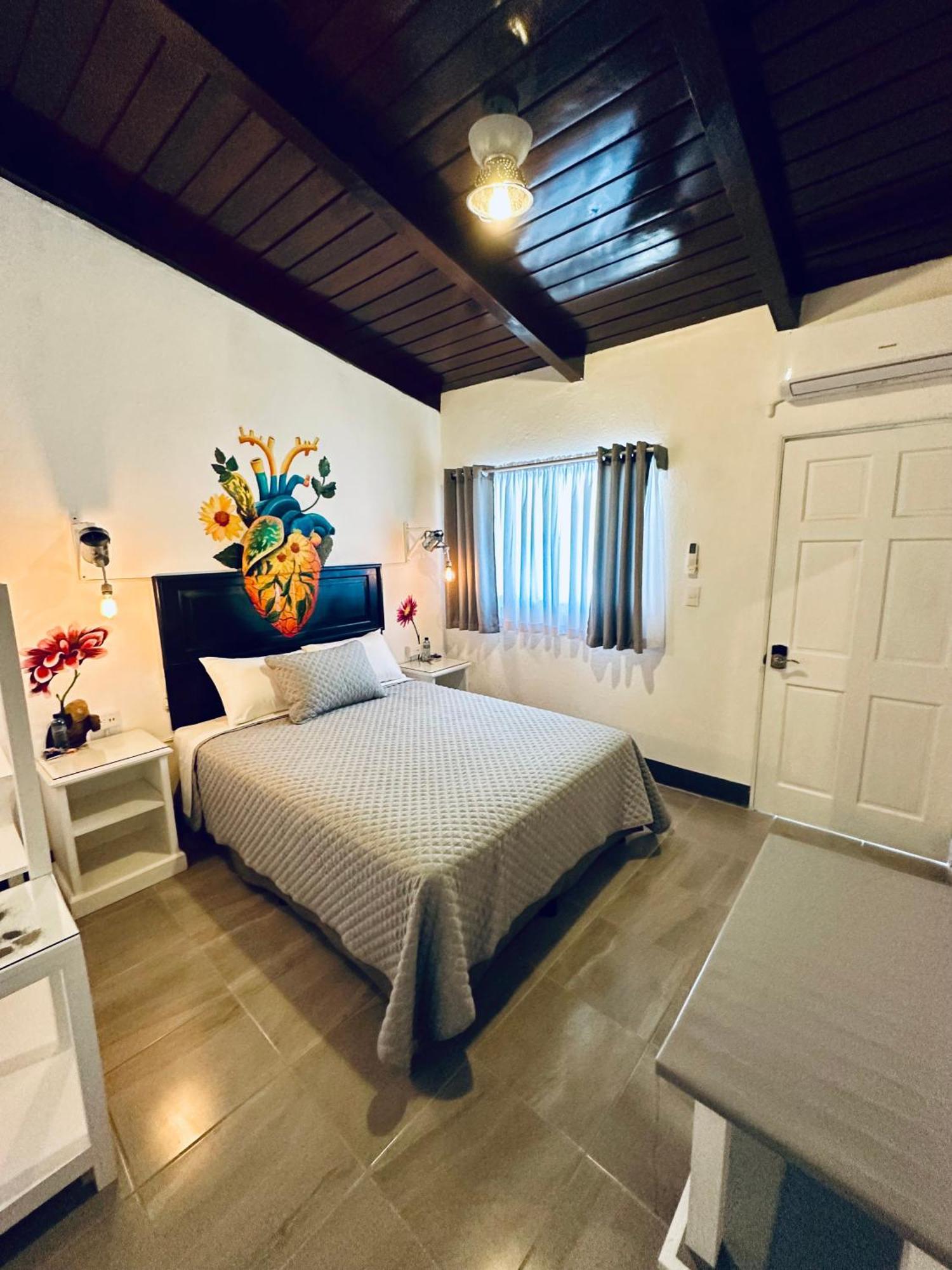 Hotel Y Arte Antigua By Amazing Guatemala Travel Room photo